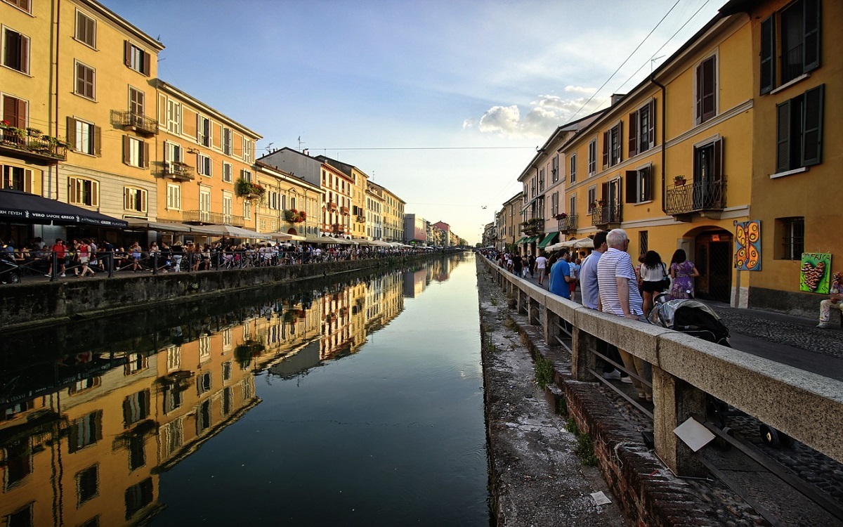 Ristoranti in zona Navigli a Milano: dove mangiare sulla Darsena