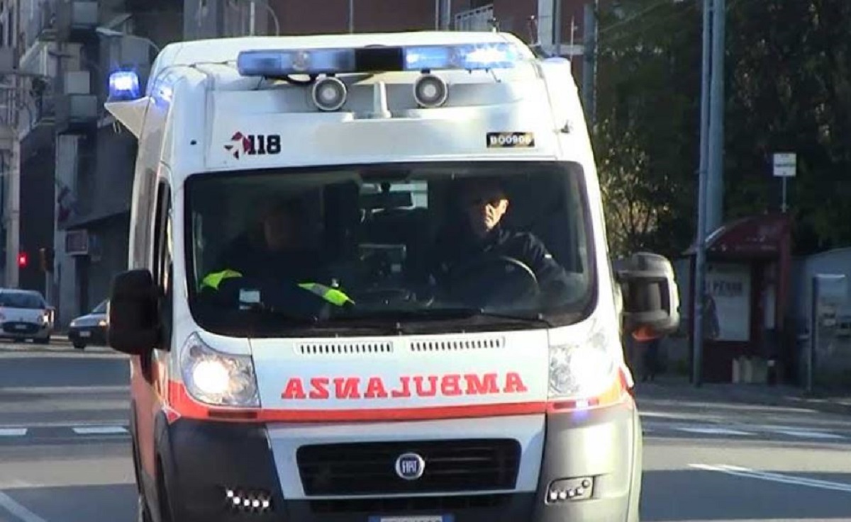 Trovato morto in auto, si ipotizza il suicidio