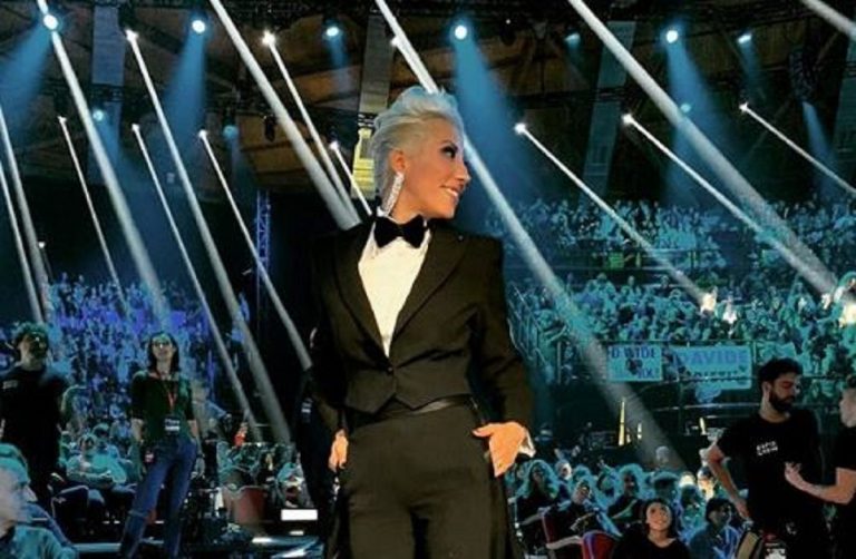 Accensione dell’albero Swarovski: Malika Ayane ospite d’onore