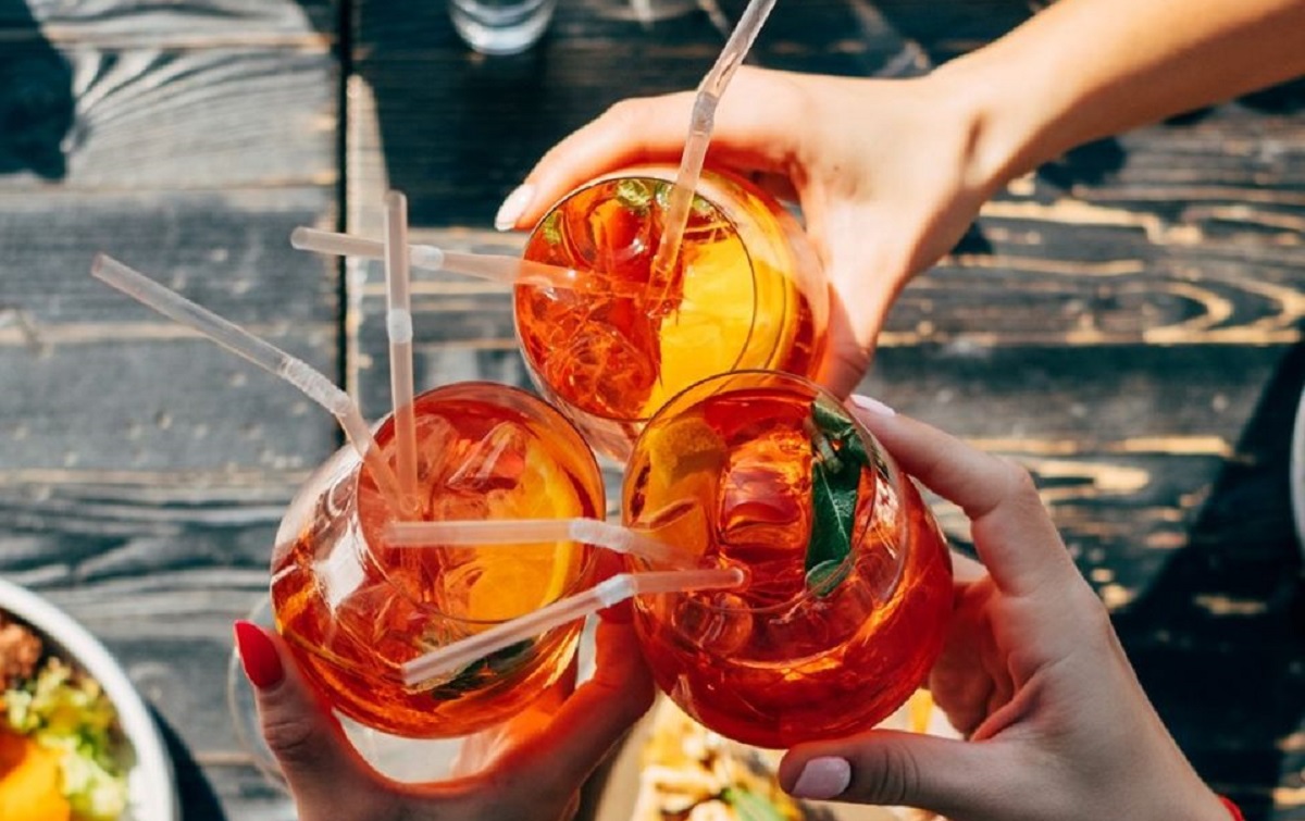 Aperitivo a Milano a 10 euro: i migliori locali dove spendere poco