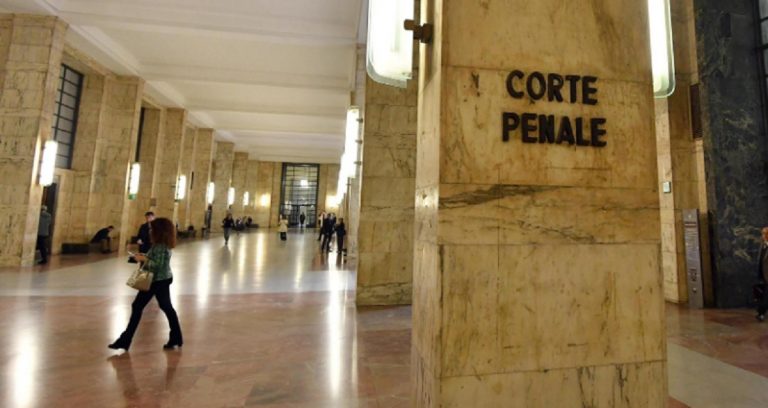 busta sospetta tribunale di Milano