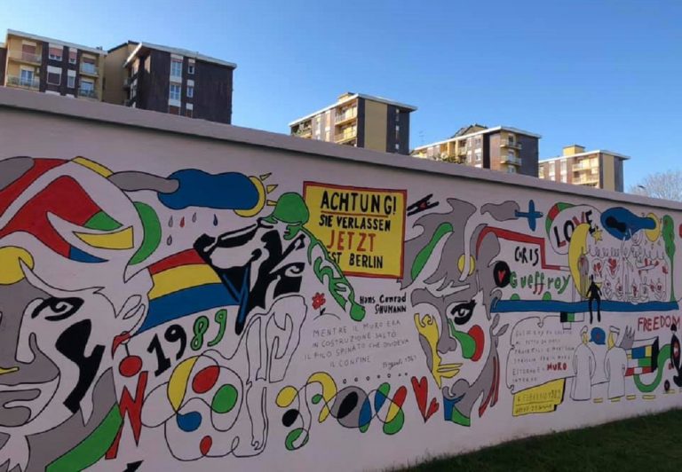 Un murales a Milano per celebrare la caduta del muro di Berlino