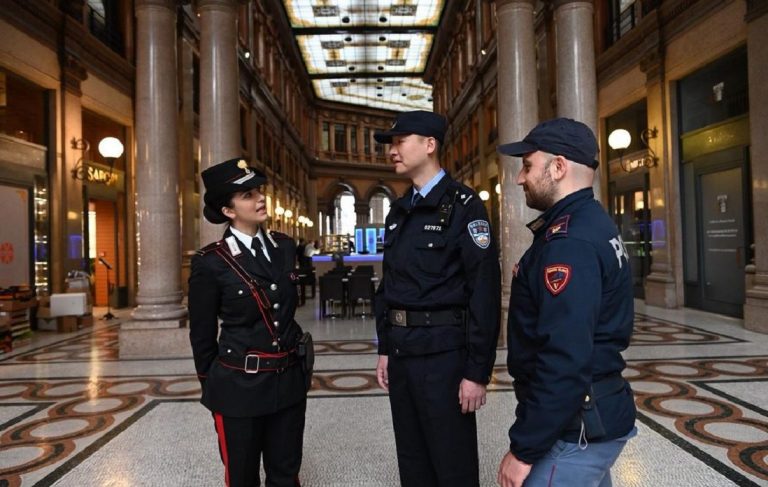 poliziotti cinesi milano