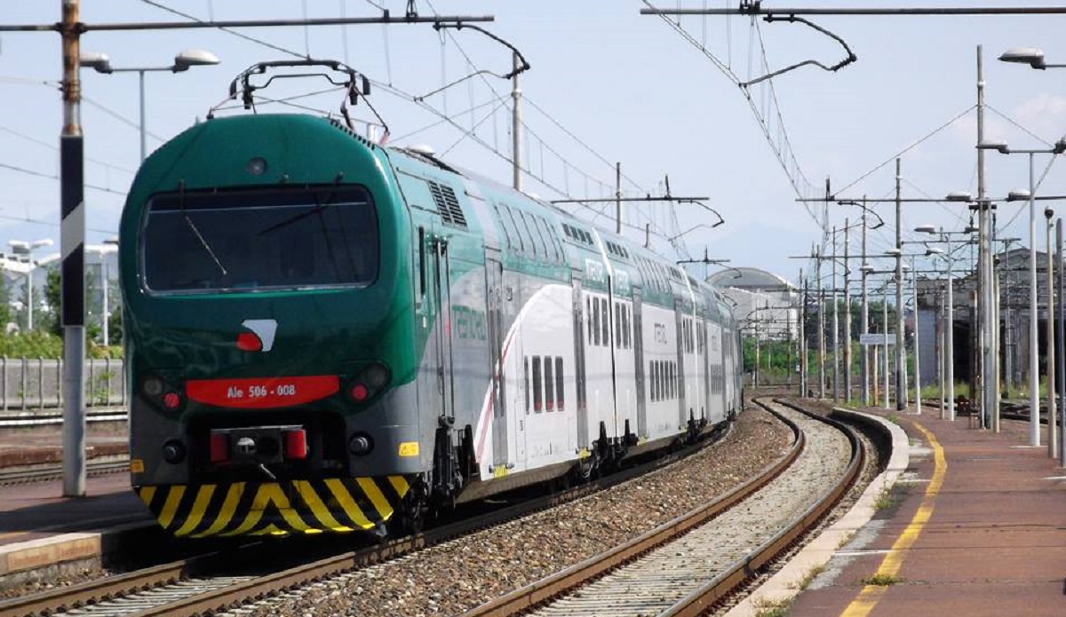 Pendolari in sciopero: “Trenord non merita i nostri soldi”