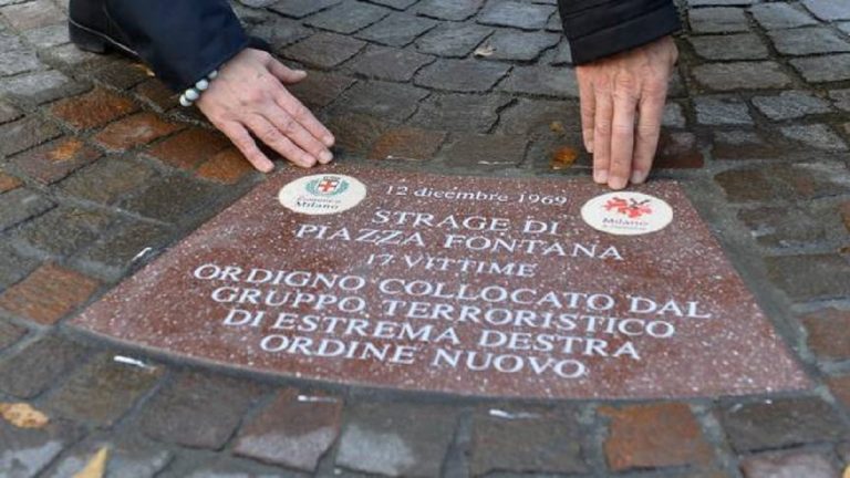 Anniversario Strage di Piazza Fontana, l’omaggio di Milano alle vittime