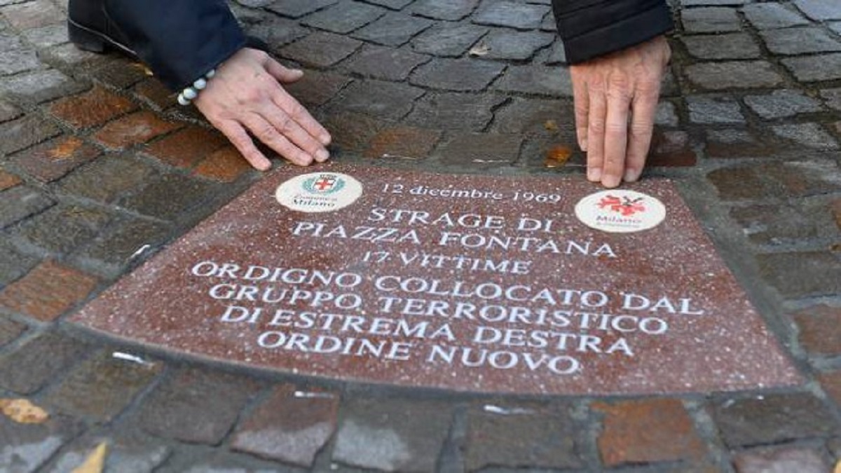 Anniversario Strage di Piazza Fontana, l’omaggio di Milano alle vittime