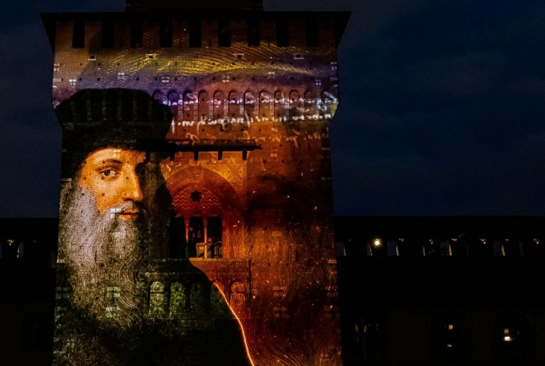 Spettacolo di luci e suoni al Castello Sforzesco per celebrare Leonardo Da Vinci