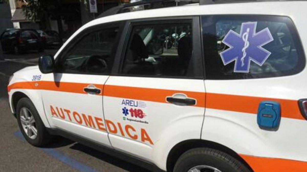 Senago, esplosione in un appartamento: una persona ustionata