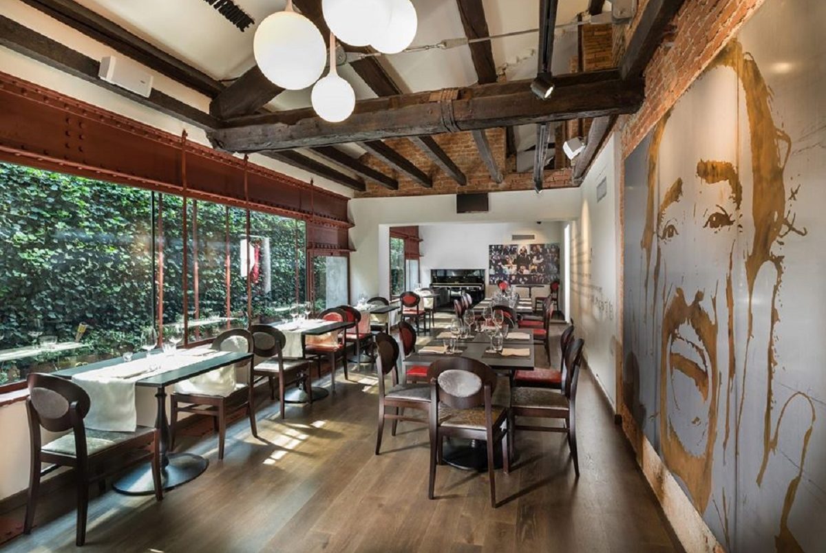 Il ristorante dedicato a Pavarotti in Galleria è prossimo alla chiusura