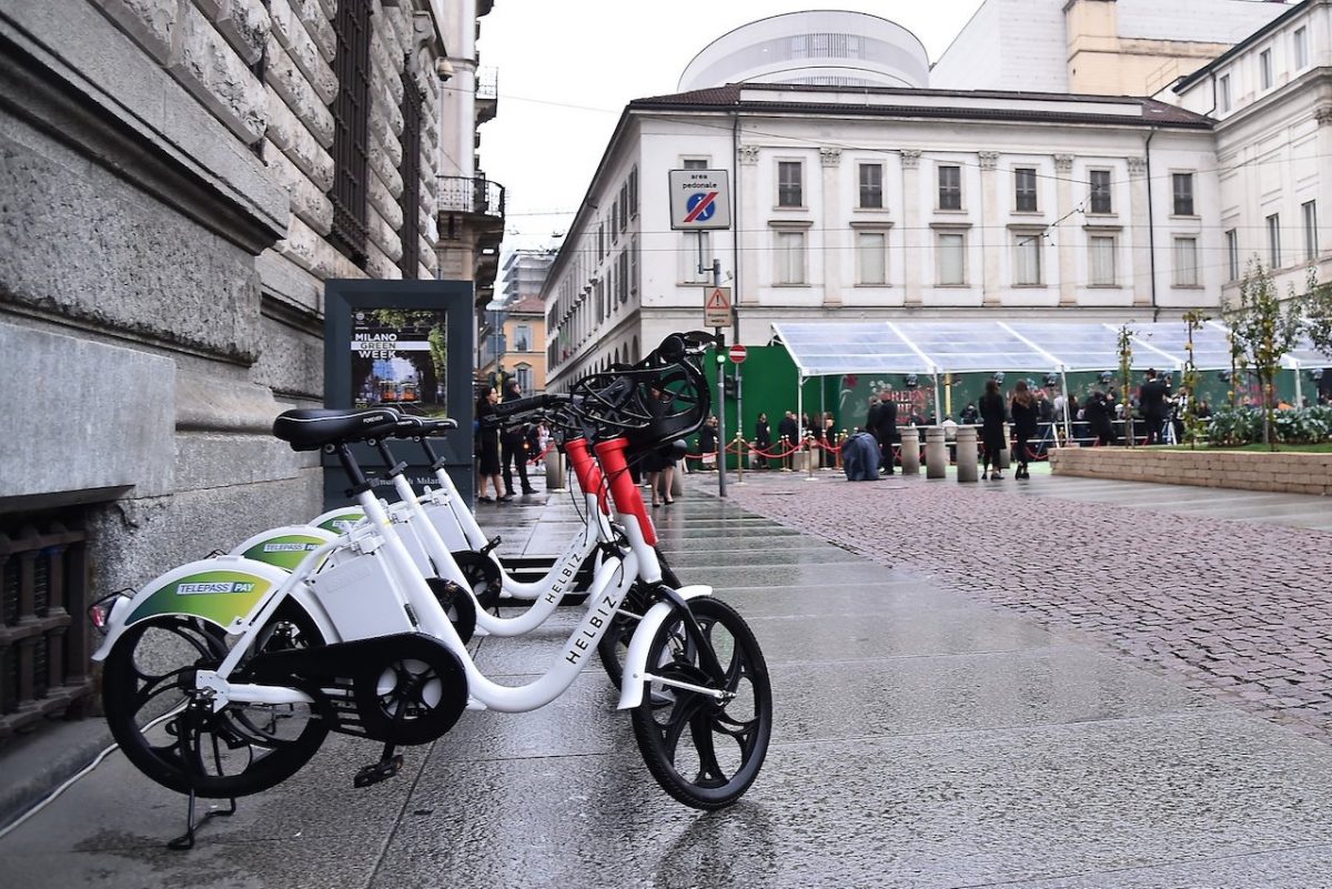 Bike Sharing: Helbiz porta a Milano la bici elettrica a flusso libero
