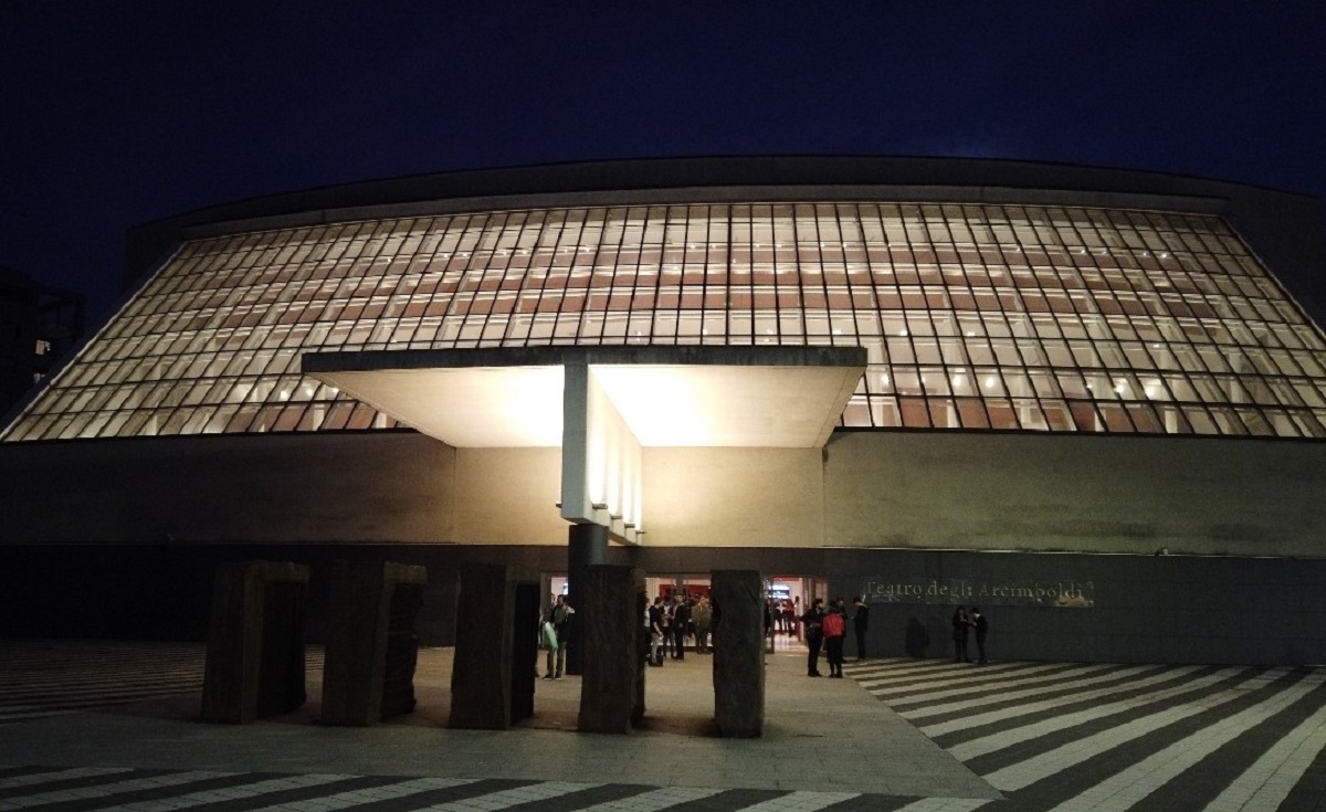 Teatro degli Arcimboldi: tutti gli spettacoli in programma