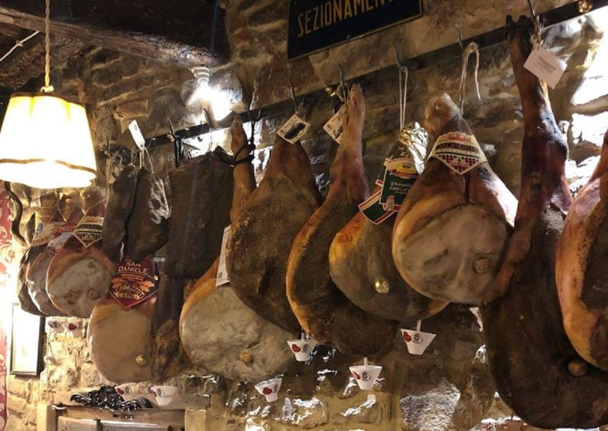 La Prosciutteria Milano: i locali, il menu e gli orari