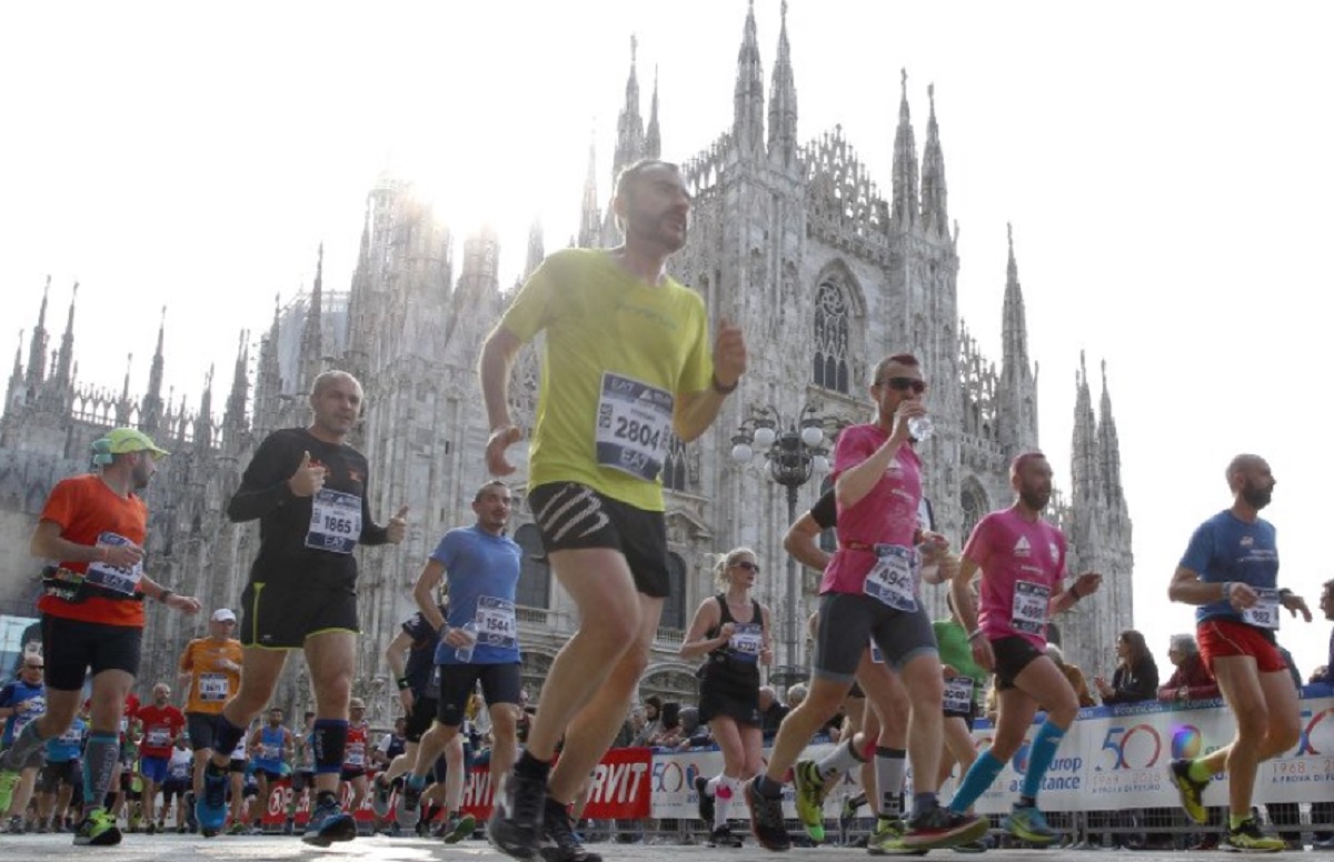 Milano Marathon 2020, tre ong si sfilano: “Lo sponsor è inaccettabile”