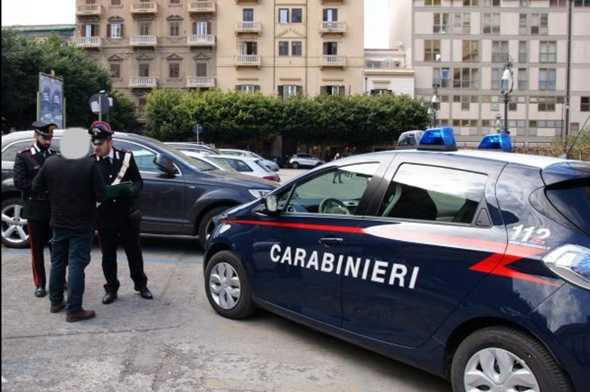 Coronavirus, a Milano decine di denunce per inosservanza del decreto
