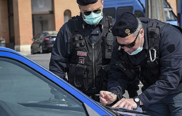 Coronavirus, sempre più controlli a Milano ma meno denunce
