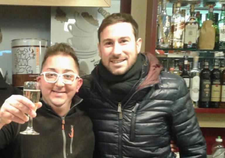 coronavirus milano barista morto