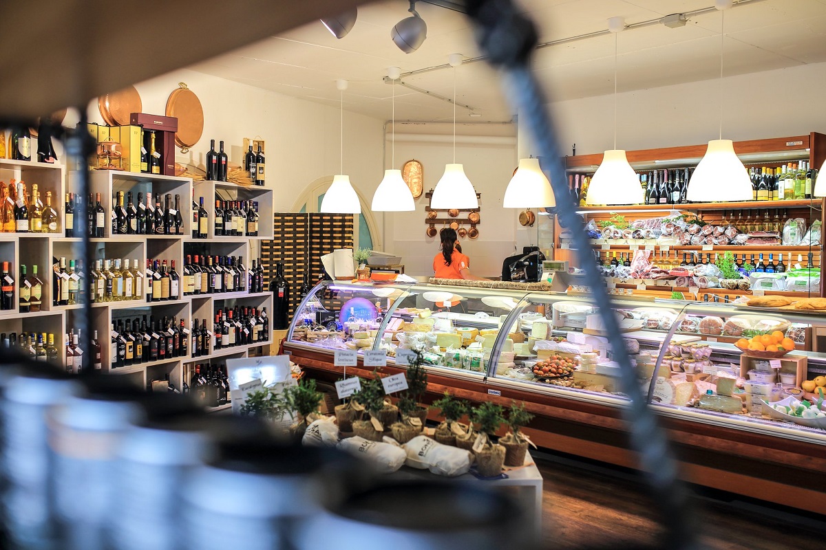 I tre Frades approdano a Milano: bottega sarda con cucina