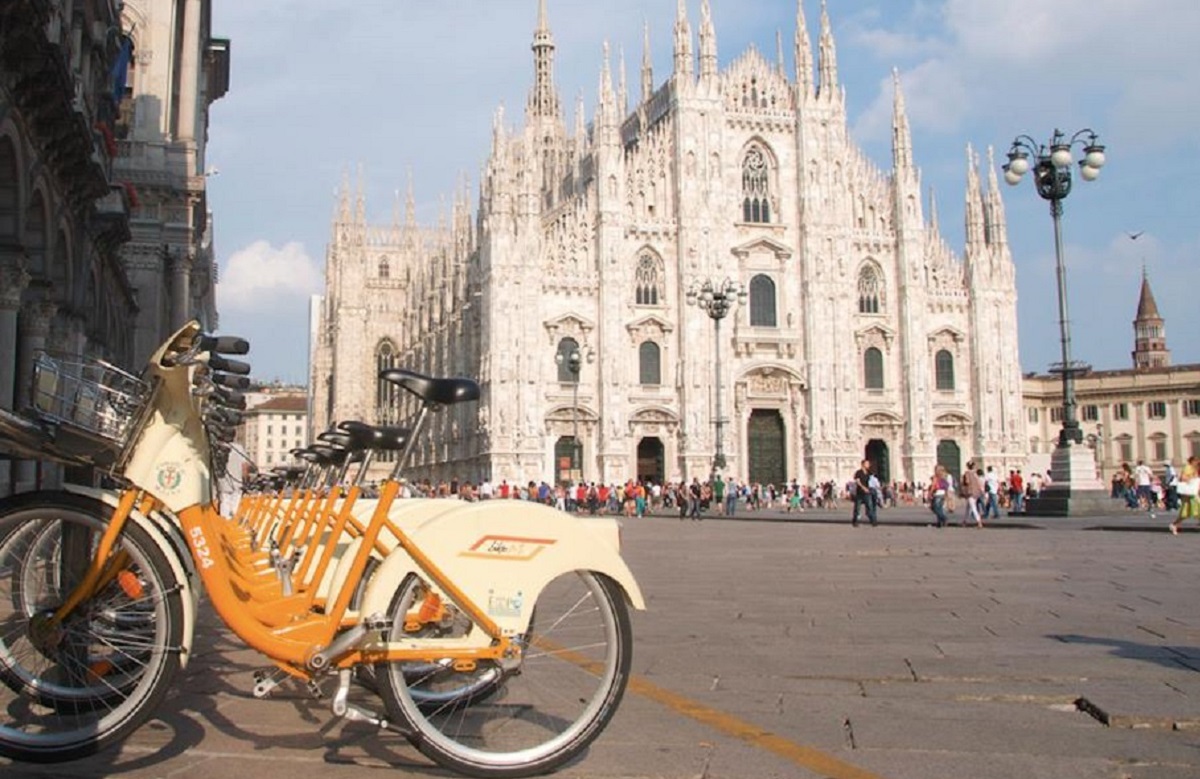 Milano sul podio per la mobilità condivisa: oltre 3mila le auto in sharing