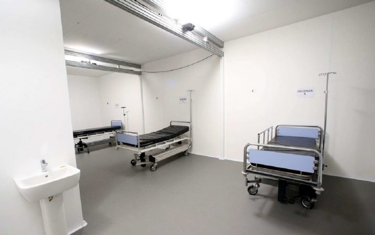 Ospedale in Fiera a Milano: “Apriamo in una settimana”