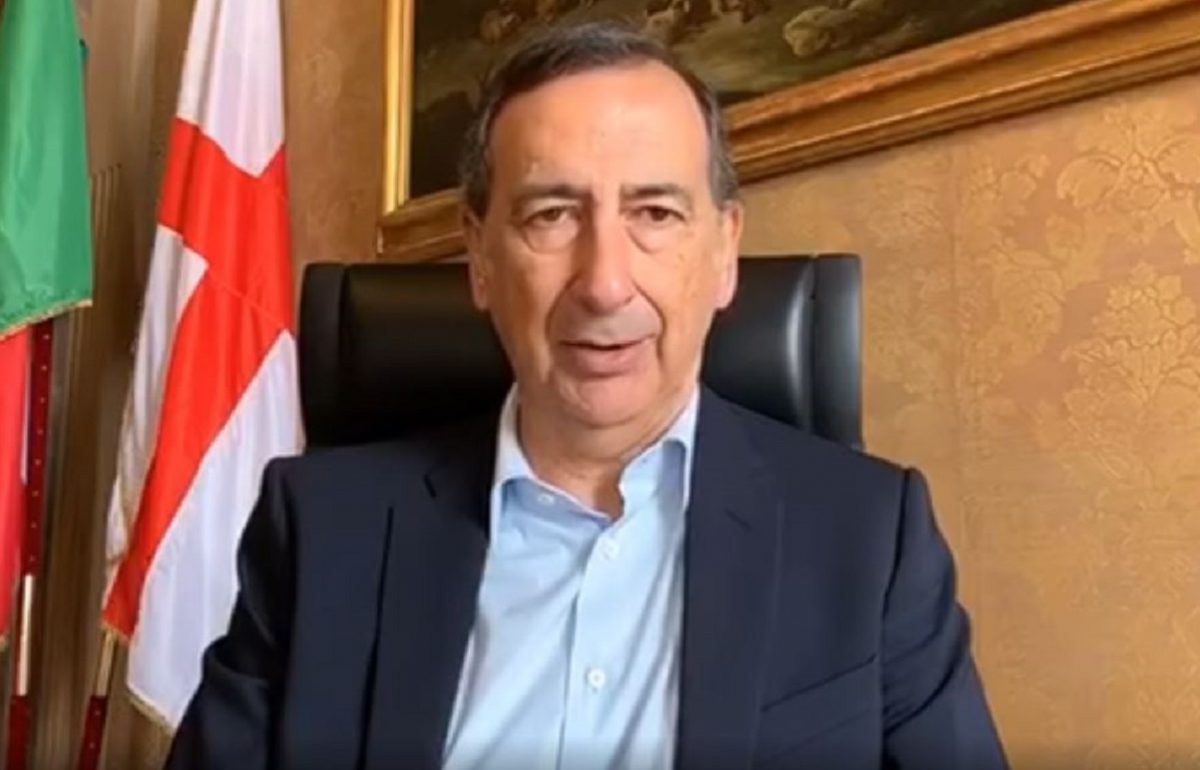 Coronavirus, l’attacco del sindaco Sala alla Regione: “Le 4 D? Solo uno slogan”