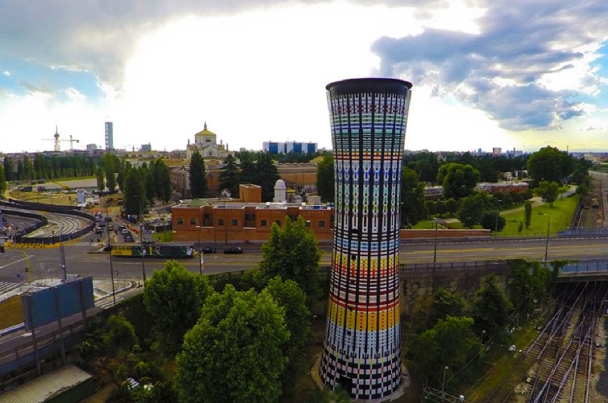 Torre Arcobaleno di Milano: cos’è e qual è la storia