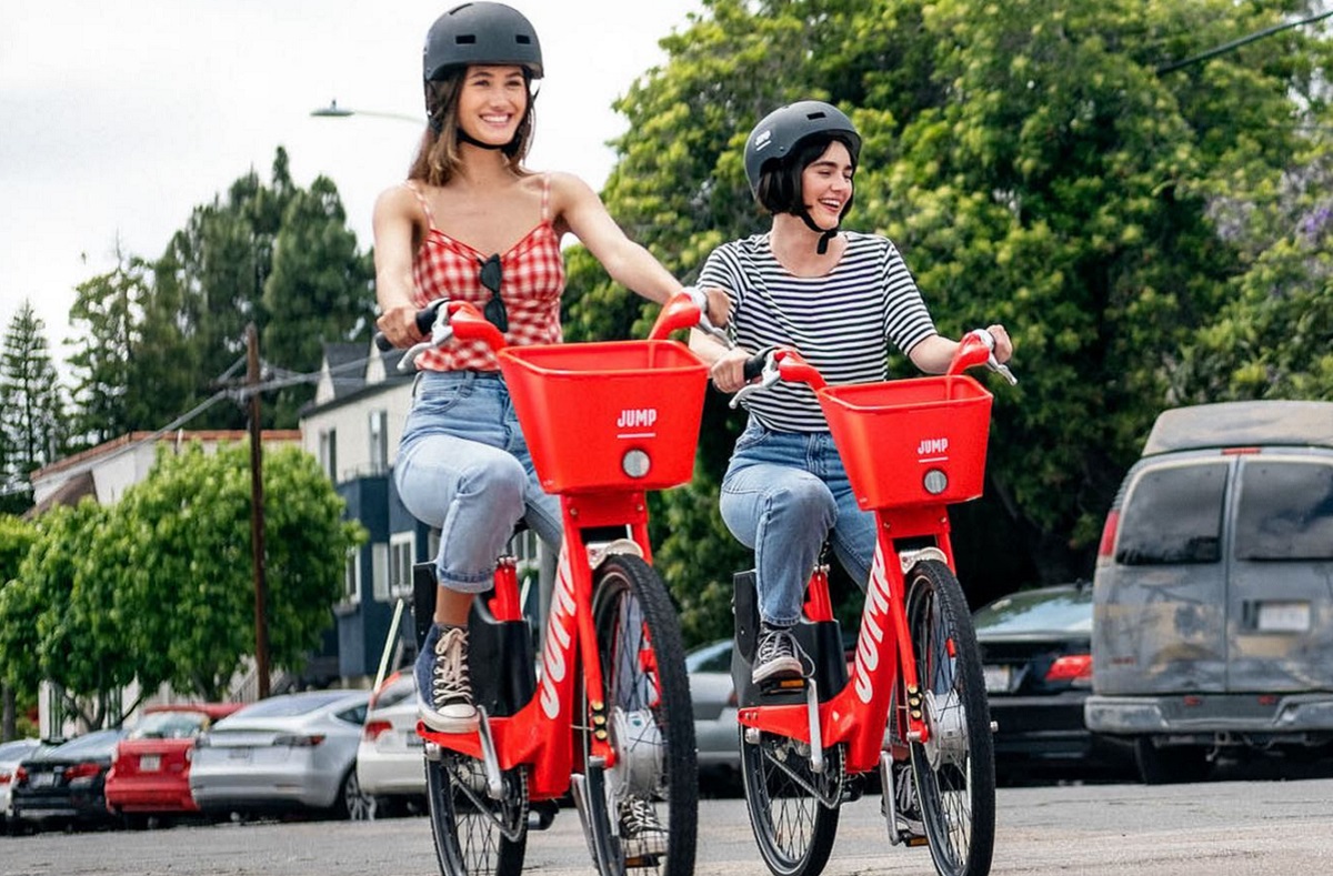 Arriva Jump a Milano: il bike sharing a pedalata assistita