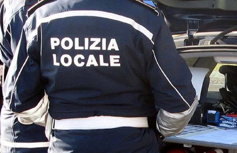 Arrestato vigile a Milano, cancellava le multe: 12mila euro di danni