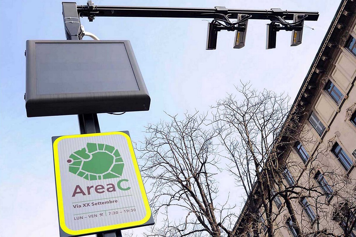 L’Area C di Milano resta attiva, Sala: “Polemica strumentalizzata”
