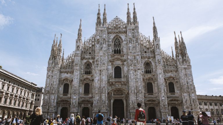 Duomo, pochi turisti e costi di restauro elevati: gli effetti del lockdown