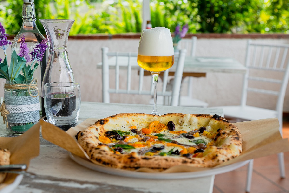 Dove mangiare la pizza all’aperto a Milano: i nostri consigli