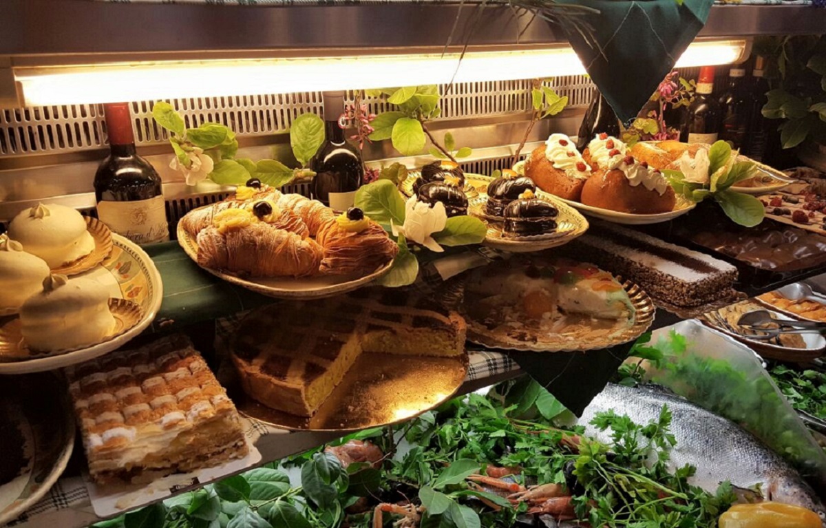 Totò Ristorante Pizzeria: la cucina partenopea a Milano