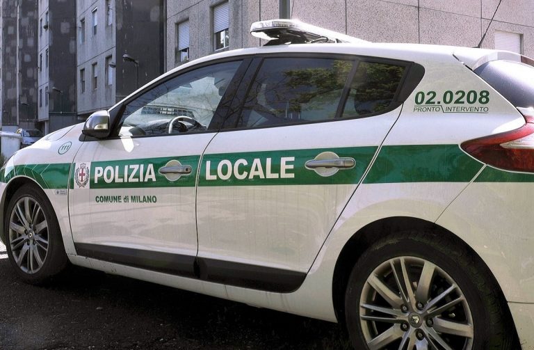 33 vigili positivi al Covid a Milano: 105 sarebbero in isolamento