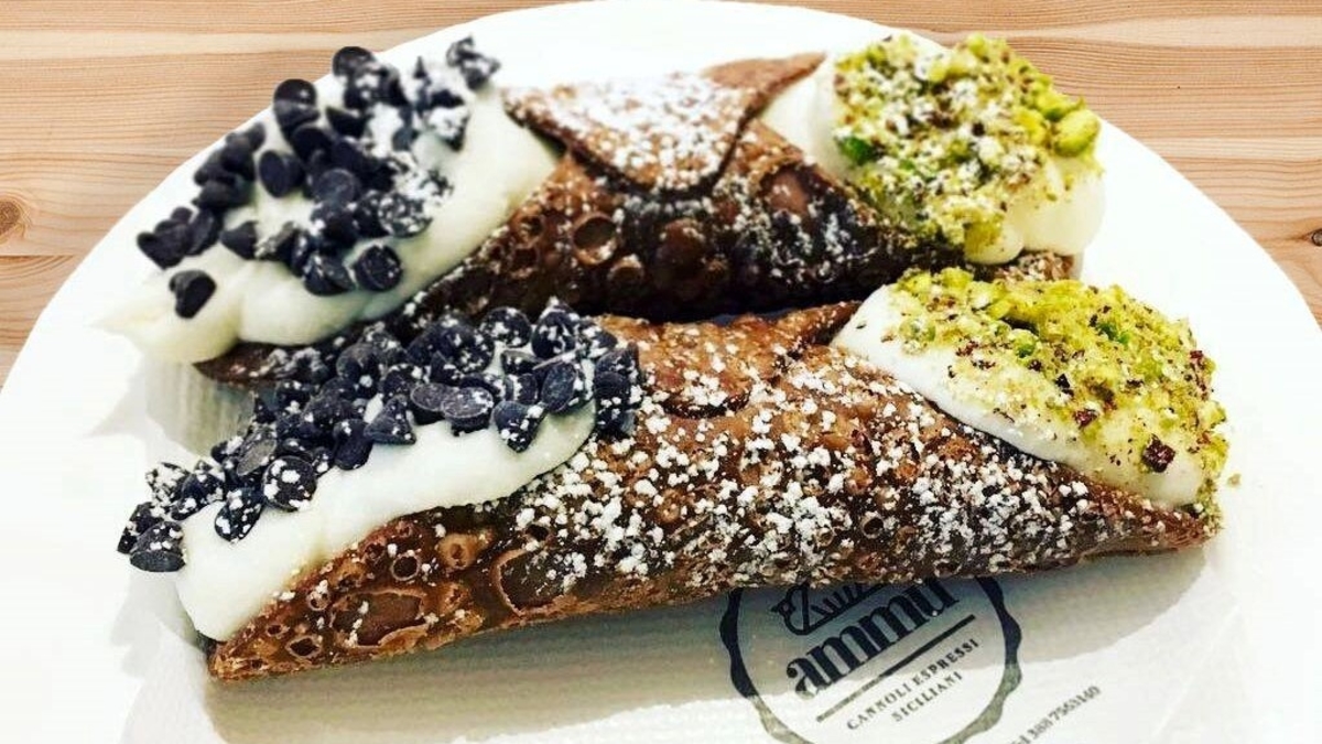 Ammu, la pasticceria che a Milano consegna cannoli al parco