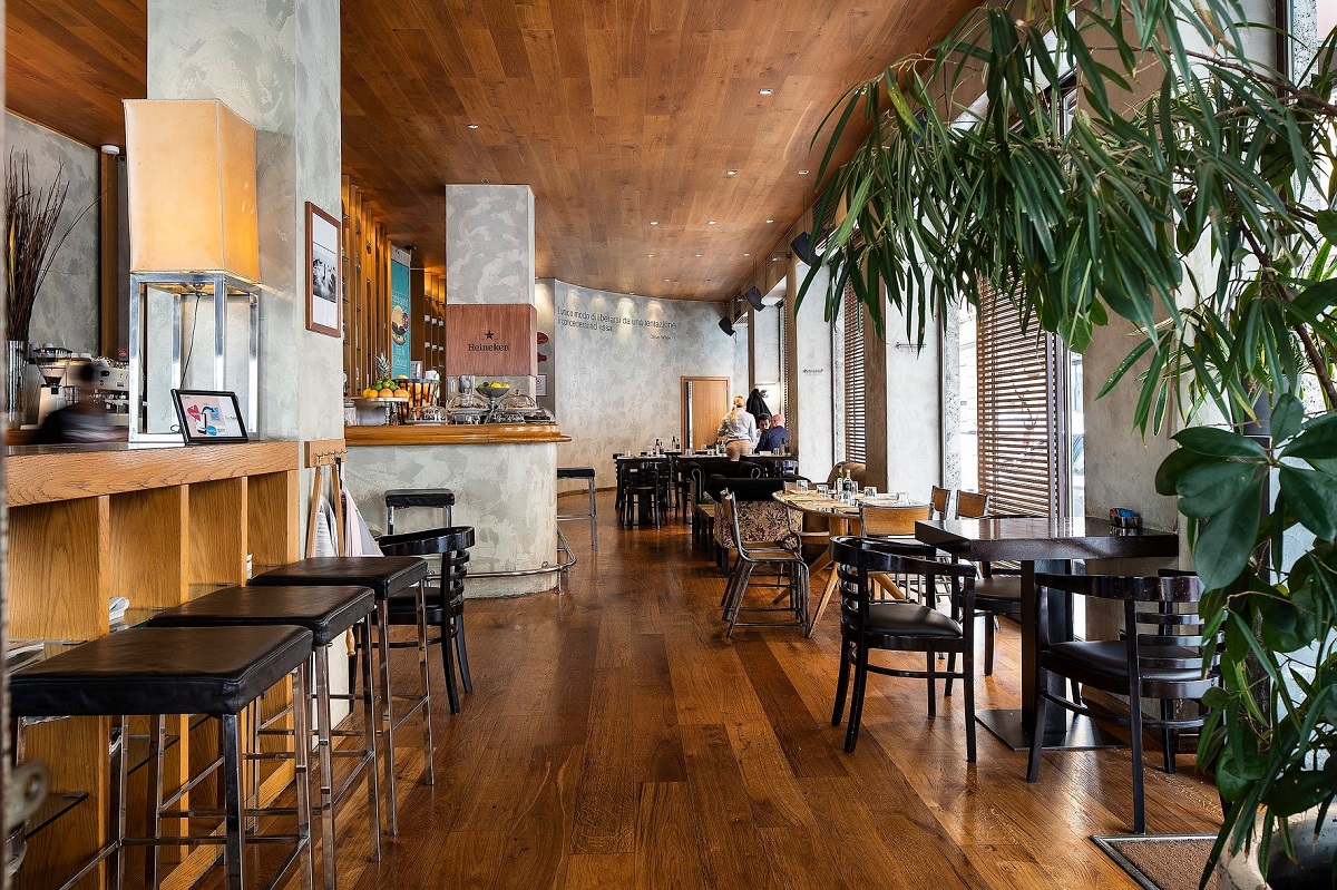 Refeel Coffee & More: l’atmosfera rilassante e dinamica a Milano