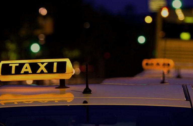Erogati voucher per i taxi a Milano: contributo fino a 10 corse