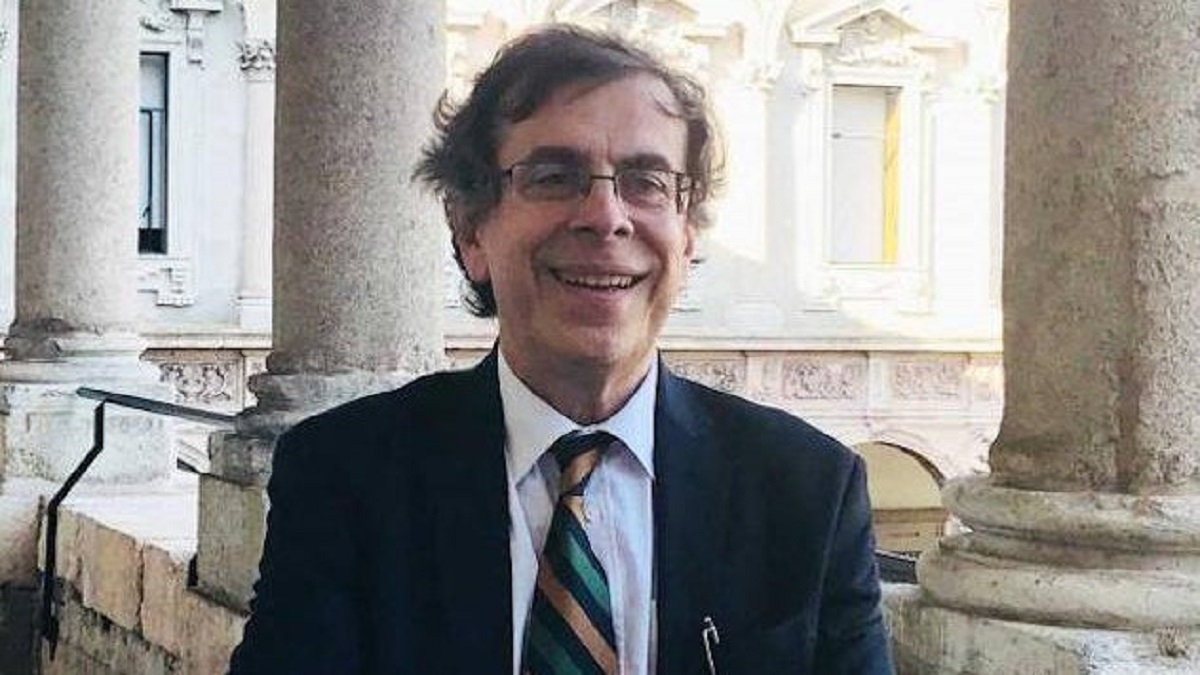Computer gratis alla Statale per seguire le lezioni online: l’annuncio del rettore