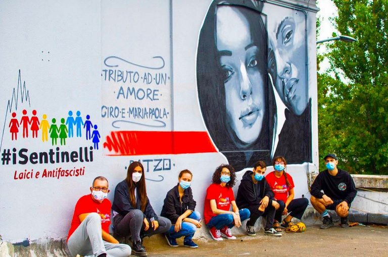 Il murales dedicato a Ciro e Maria Paola a Milano