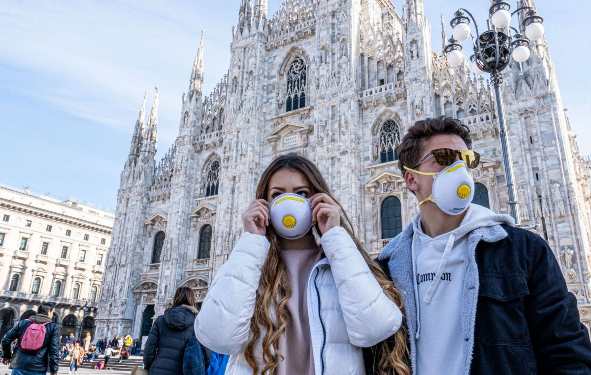 Coronavirus, obbligo di mascherina in Lombardia fino al 15 ottobre