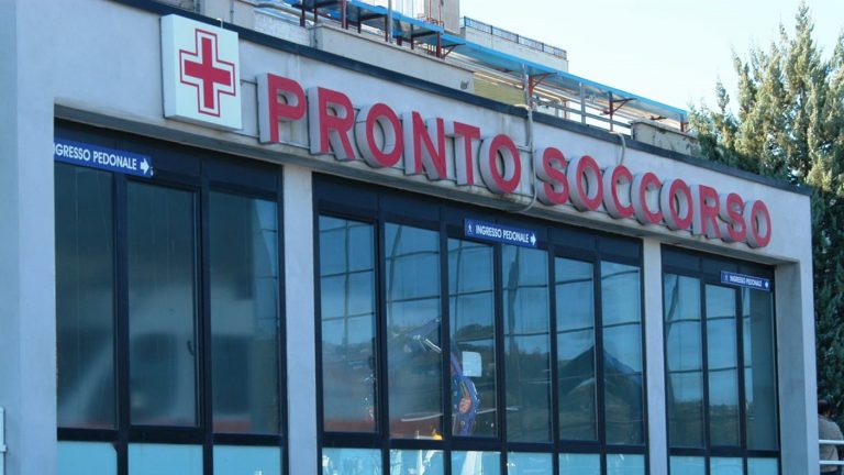 I pronto soccorso a Milano sono in affanno: situazioni critiche in 7 strutture