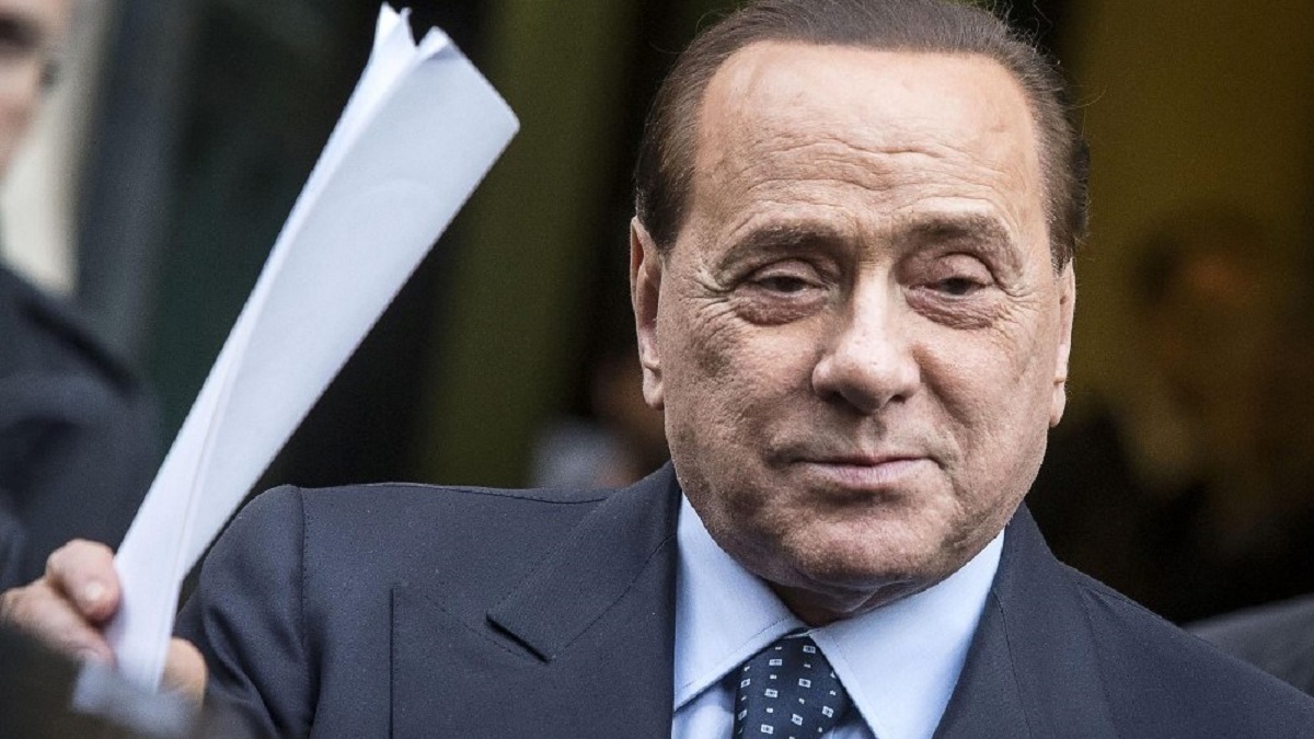 San Siro, Berlusconi: “Demolirlo sarebbe una ferita”