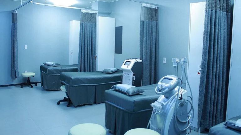 Chiusura punto nascita e pronto soccorso a Sesto: serve personale all’ospedale in Fiera