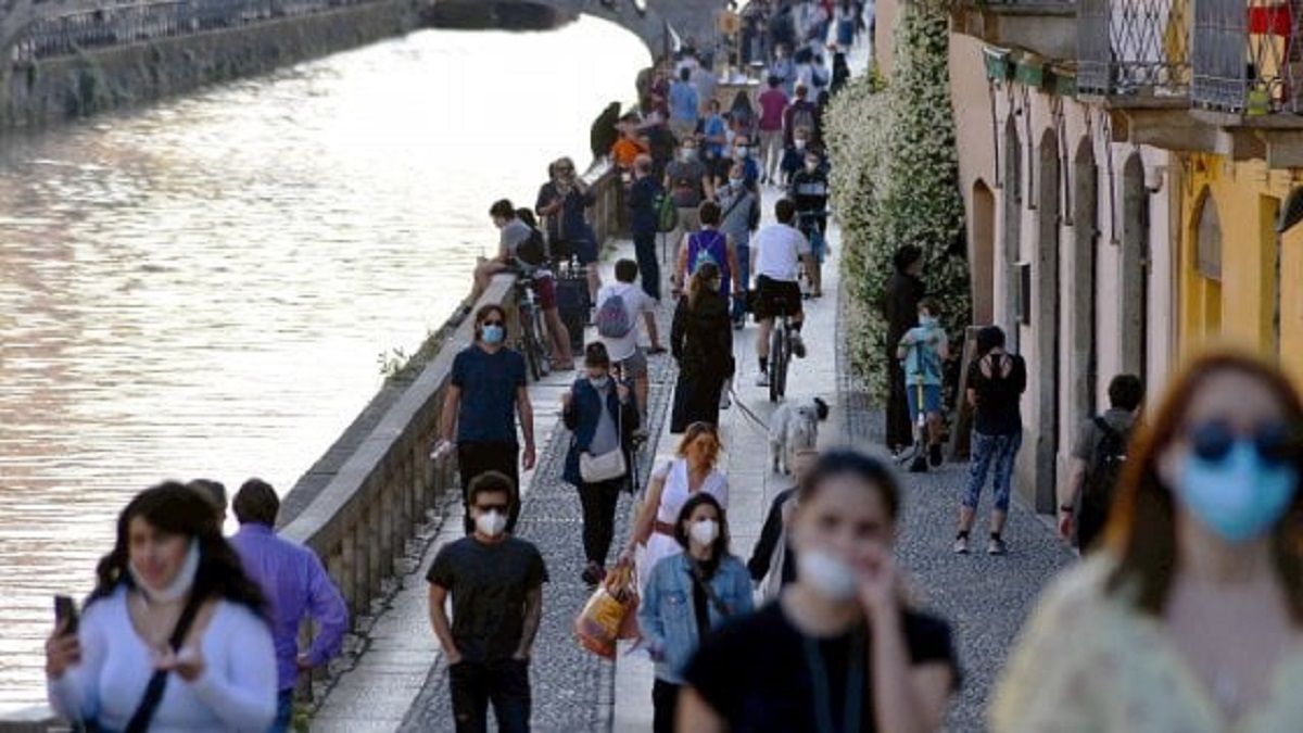 Controlli anti covid a Milano: due locali chiusi e un denunciato