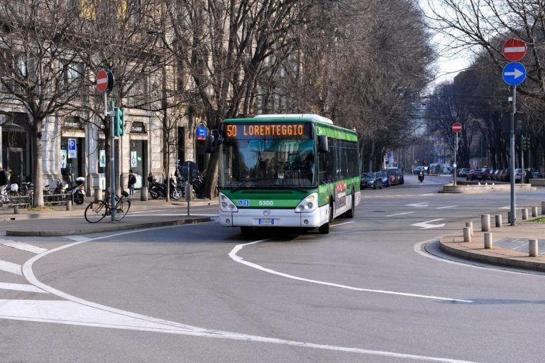 Beppe sala nuovi autobus