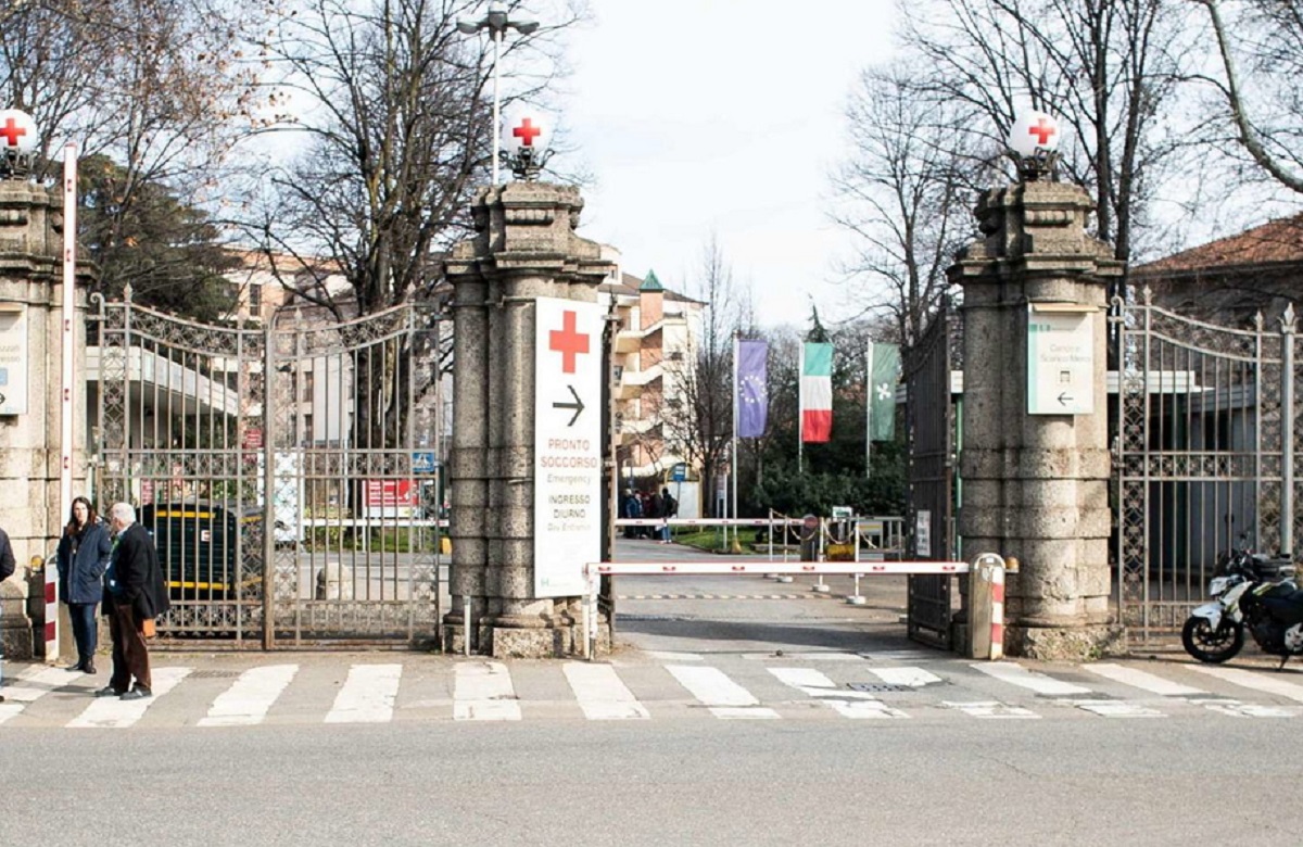 Ospedale Sacco: manca una corsia per separare i pazienti Covid