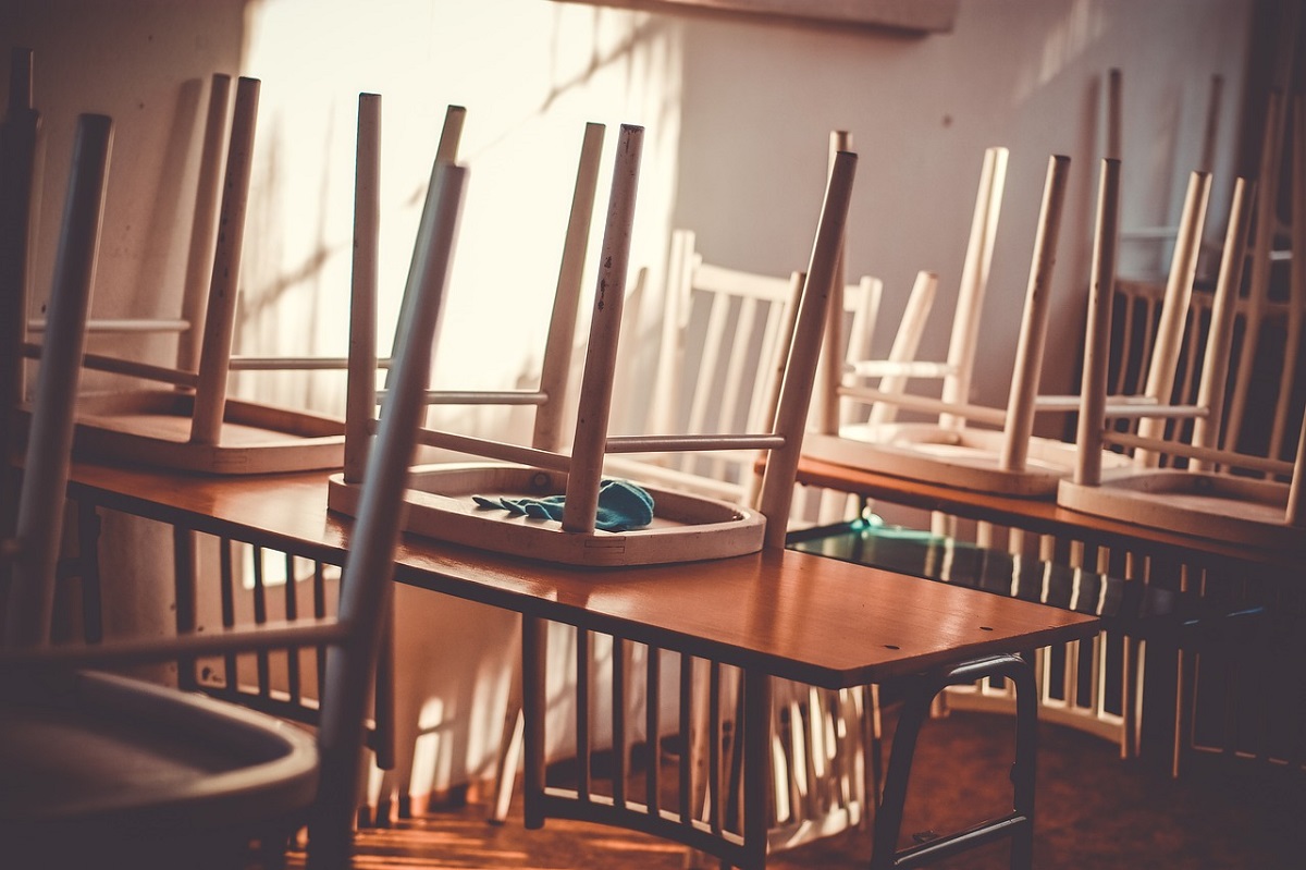 Scuola elementare chiusa per Covid a Cologno Monzese : 10 positivi