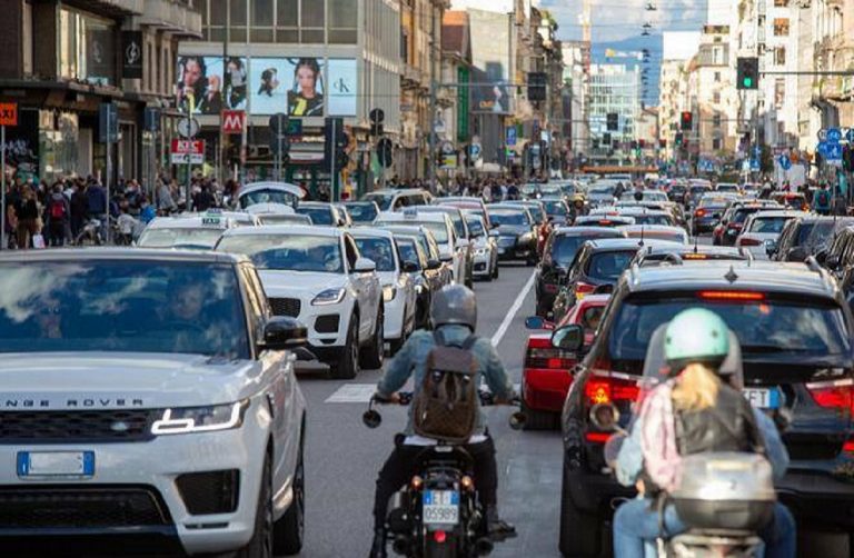 Traffico Milano Covid