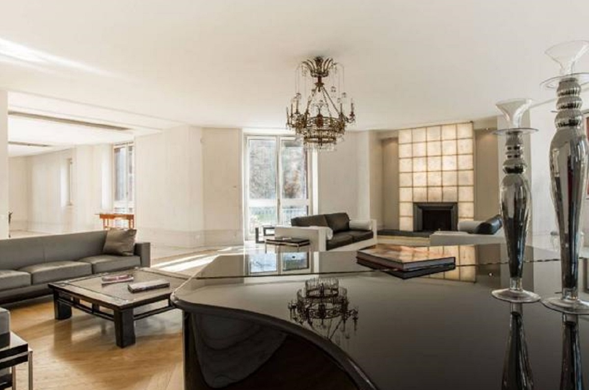 Villa Versace: la più costosa sul mercato di Milano