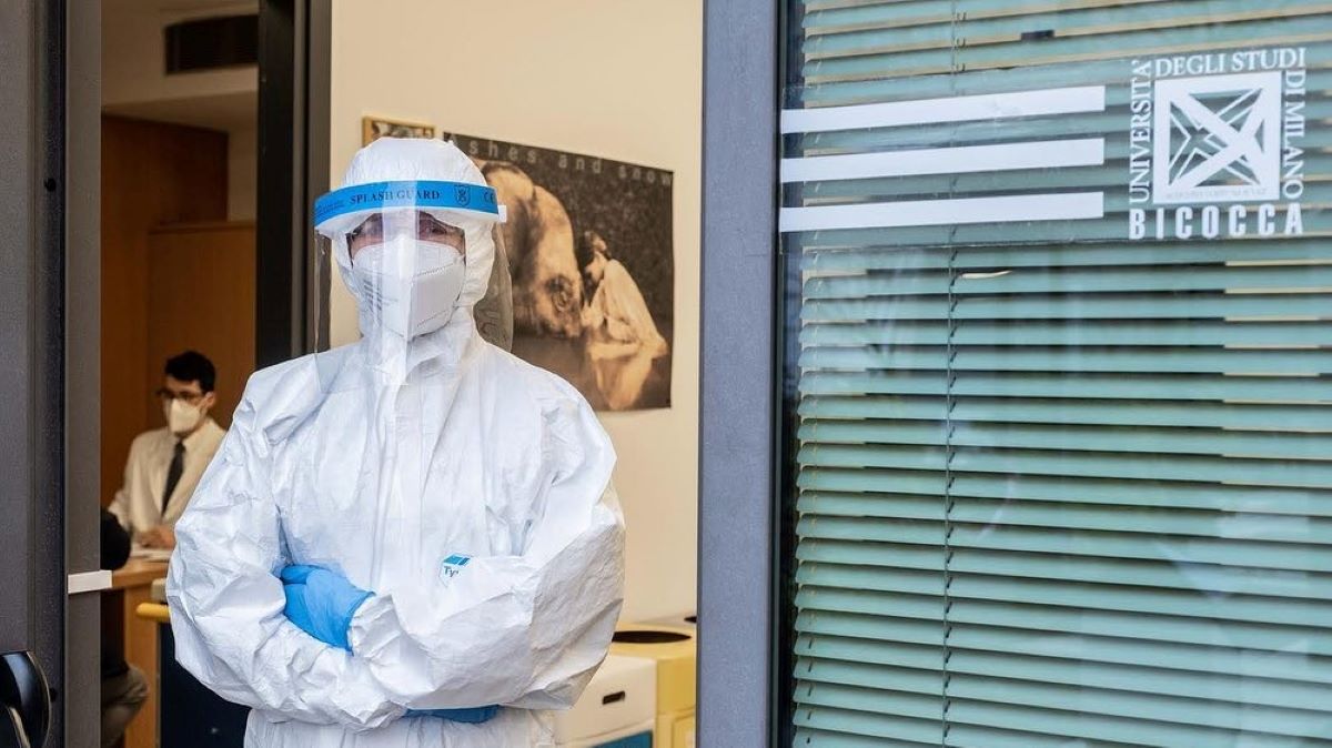 Tamponi gratis alla Bicocca, l’idea per alleviare il sistema sanitario