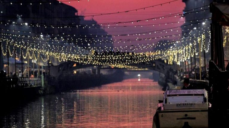 luci milano natale