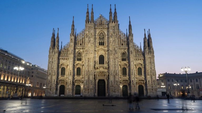 Milano diventa zona rossa, Sala: “Erogare subito gli aiuti”